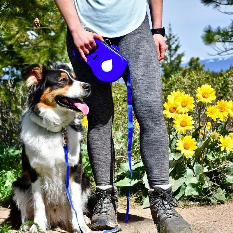 Pawsy™All-in-One Dog Leash with Water Bottle & Bowl